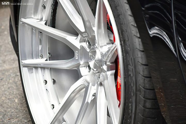 Ferrari 812 Superfast Forged Modular Wheels