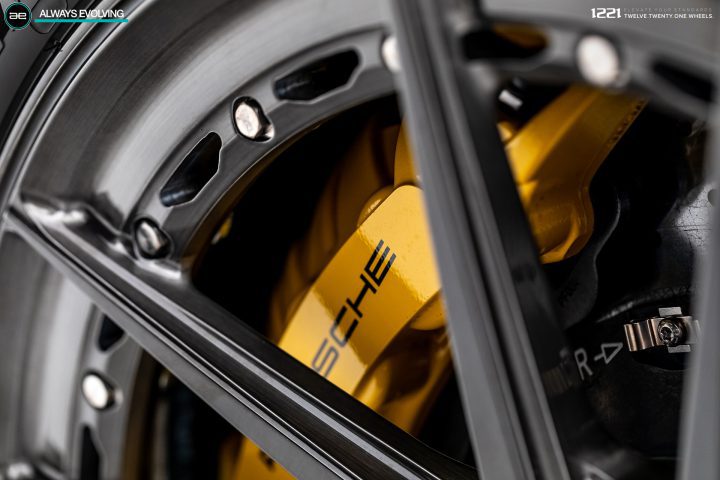 Porsche 911 GT3RS Centerlock Concave Wheels